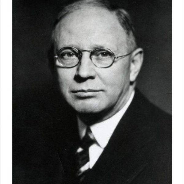 Clark-Leonard-Hull-1884-1952_Q640.jpg